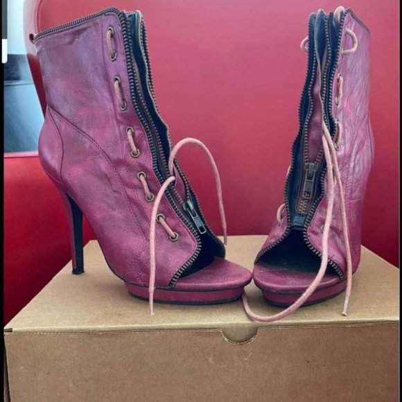 Shoedazzle Pink Bootie Heels - Picture 3 of 3